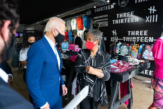 магазин одежды с автоматизацией